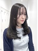 暗髪オリーブグレージュグレージュカラーレイヤーカット