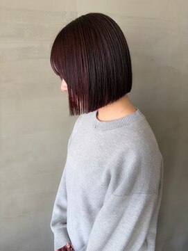 オルティ(OLTI) 《OLTI》ぱつっとボブ