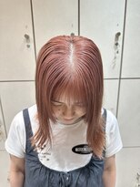 ヴァネッサ(VANESSA)&nbsp;ダブルカラーでつくるピンクベージュ×切りっぱなしレイヤーロブ