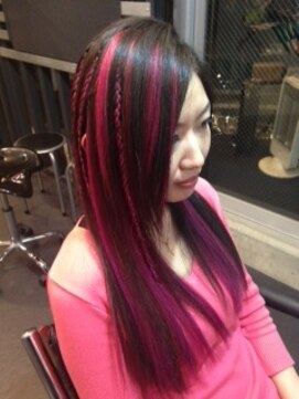 ゾーマ(ZOUMA) カラーが出来ない方はエクステで派手に♪