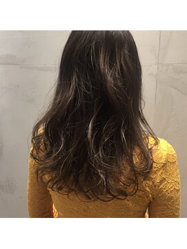 アンド バイ ヘアサロン(AND by hair salon) グレージュグラデーションカラー