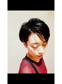 黒髪ショート