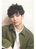 外国人風太束無造作ショート