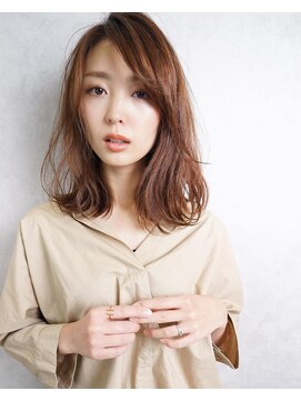 ヘアールーム アート(hair room a to by NYNY) 大人カジュアルミディ