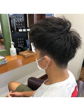 プラッキー(PLUCKY) 以前のパーマを活かしたメンズショート