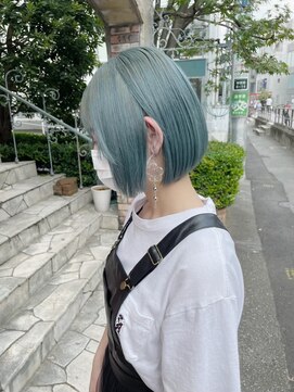 リル 溝の口(LiL) くすみグリーン/溝の口/ブリーチ/ダブルカラー/レイヤーカット