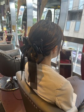 グリッツ (GLITZ) 結婚式参列アップヘア