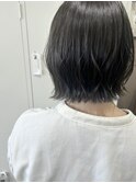 ボブ×オリーブグレージュ