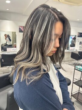 キング 枚方店(K!ng) 【枚方、高槻、梅田】ホワイトハイライト