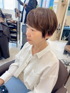 アオカマクラ(a-o Kamakura) 前髪ありショートスタイル