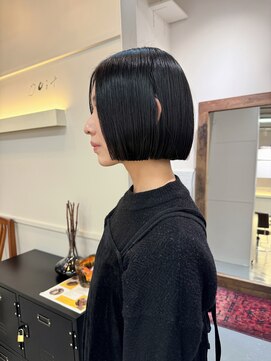 オーイット(ooit) ＊切りっぱなしボブ×ナチュラルストレート＊