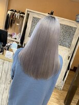 モアムー(Moremuu)&nbsp;ホワイトグレー