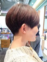 トリコ ショップアンドヘアサロン(tricot shop hair salon)&nbsp;冬におすすめ、ナチュラル丸みショート　フクザワ