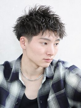 ソファ ヘア 仙台(Sofa)の写真/【仙台駅徒歩5分★】お洒落なメンズの行きつけ◎頭皮・髪・顔のトータルケアで男度UP!![専用ブース完備]