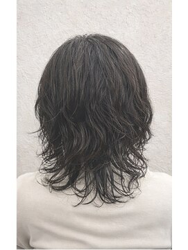 フッタ(Futta) 新宿メンズ毛流れニュアンスパーマ【西武新宿駅】【駅近】