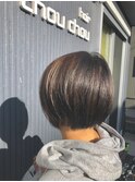 ショートボブ