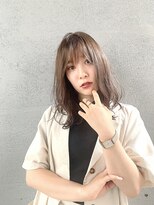 バズ ビー(BUZZ Bee)&nbsp;やわらかさと透明感♪アッシュベージュ