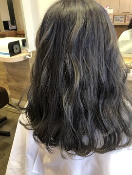 サロンド マキ ラベンダーアッシュ