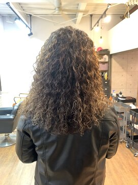 バーニーズ(BARNEYS) スパイラル