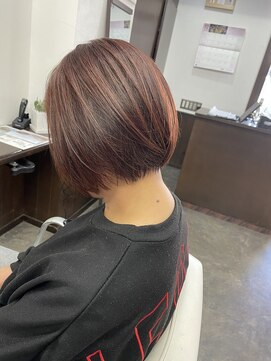 ムーブ(Moob) シンプルなストレートボブスタイル【別府】