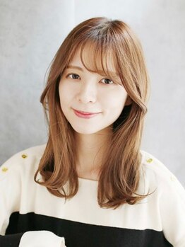 ミングル 函館店(MINGLE)の写真/大人女性の美しさを引き出す上質なカット＆スタイルをご提案！落ち着きのある空間で癒しのサロンtimeを…♪