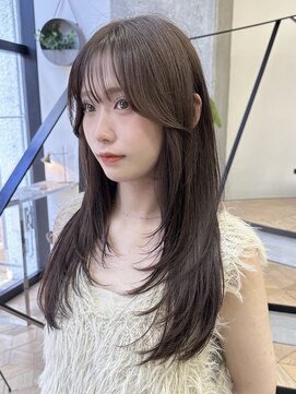 ミリ(mm) レイヤーカット/ウェットヘア/オリーブベージュ