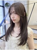 レイヤーカット/ウェットヘア/オリーブベージュ