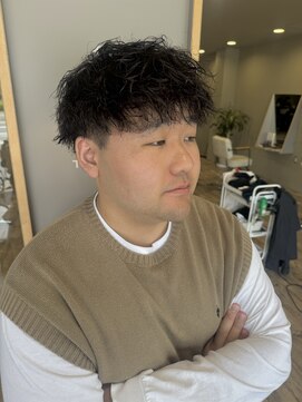 ザメンバイリオス(THE MEN. BY LIOS) 垢抜けツイストマッシュスタイル