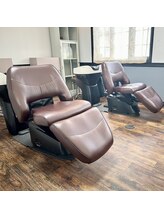 【Francis.】シャンプールーム