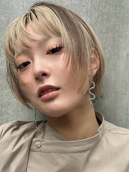 メイカ(MEIKA)の写真/艶感あるMEIKAのデザインカラー。髪質とパーソナルを考慮したダメージレス技法でモチ&仕上がり◎