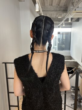 ヌープヘアーアイス(NUUP.hair ici) 大人可愛いリボンお呼ばれツインアレンジ結婚式参列