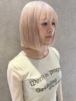 コト 福井大和田店(coto)&nbsp;福井　大和田　ハイトーンボブ　ホワイトカラー　切りっぱなし