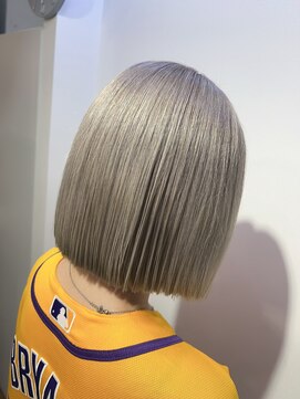 ラピス 新宿(Lapis) 【Lapis新宿】ホワイトブロンド