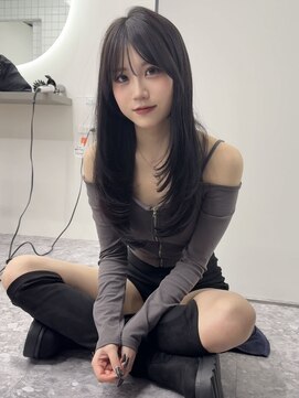 ジュイル シブヤ(JEWIL SHIBUYA) 韓国風レイヤーカット×ブルーブラックカラー