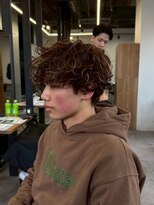 リッチブランドアンドコー(Rich Brand&Co)&nbsp;スパイキーショート　フェード　スペインカール　ルーズパーマ