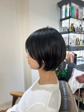 ミラー(Mirror’) 大人可愛いショートカット