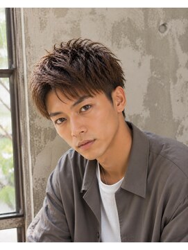 メンズバグズ(MEN's Baguz) 無造作束感ニュアンスパーマメンズショート20代30代トレンド