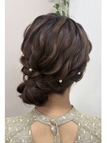 ジェミータ 横浜&nbsp;サイドのお団子【横浜ヘアセット/ヘアメイク/結婚式】