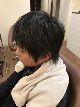 モアナ(MOANA) シャギーショートスタイル