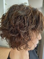 レリビー アウラ(LELiBE_'aula)&nbsp;カーリーヘアー