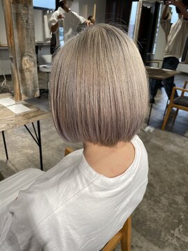 ザ オーダー(THE ORDER) 2回ブリーチハイトーンベージュ