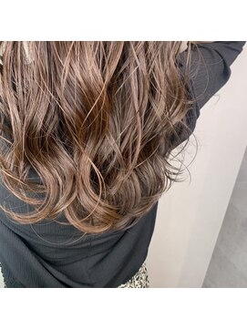 アンダーバーホワイト 静岡店(_WHITE) 波ウェーブ（パーマ）