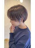 顔まわりカットで女性らしく