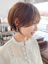 30代40代50代耳かけショート前髪なしハンサムショートカット