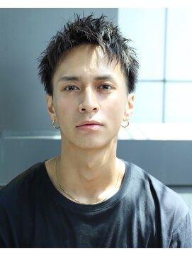 リップス 原宿(LIPPS) ツーブロック爽やかアップバングリバースパーマ @lipps_uekitoru