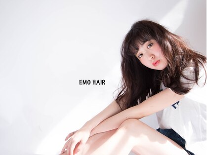 エモヘアー(emo hair)の写真
