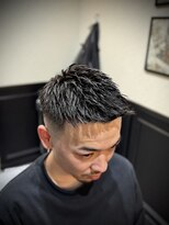 プラウド(PROUD)&nbsp;フェードメンズ刈り上げバーバースタイルスキンフェード短髪