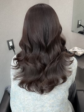 ヨンセンチメートルヒロサカ(4cm HIROSAKA) 髪質育成