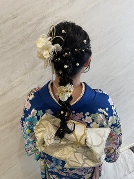 ふわふわ玉ねぎヘアーです