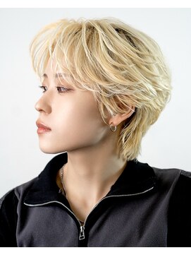 オーシャントーキョーオーバー 渋谷(OCEAN TOKYO OVER) 韓国センターパートコンマバングフェザーパーマニュアンスパーマ